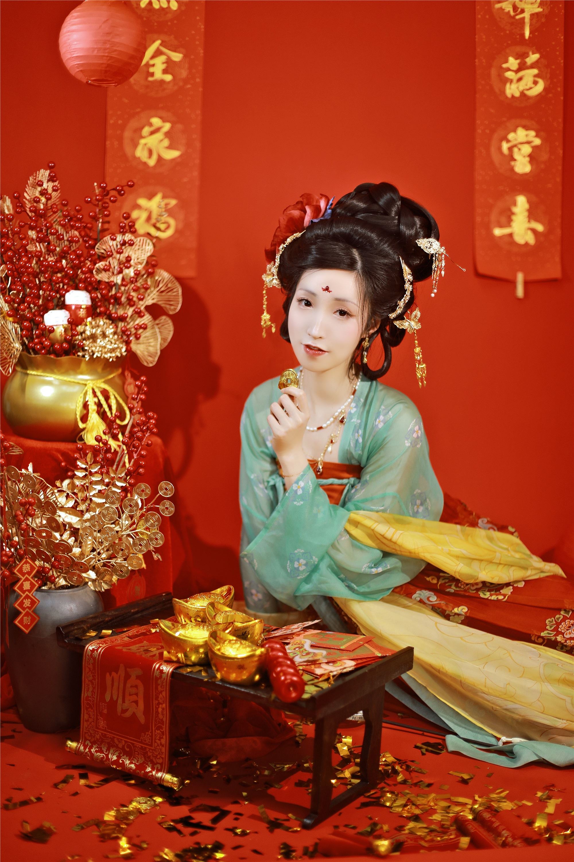 YITUYU艺图语 2025.01.31 烟火年年 李猜